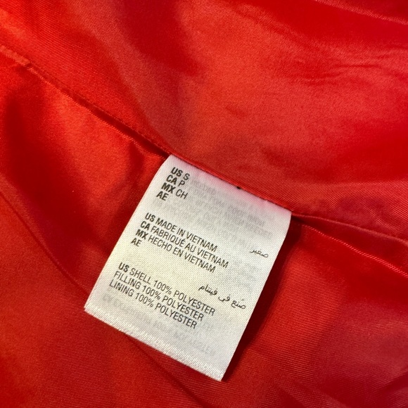 Women’s Quilted Vest - Picture 5 of 7